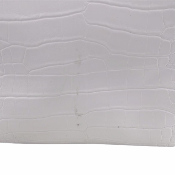 JustFab Weekend In Venice Satchel - Picture 6 of 15